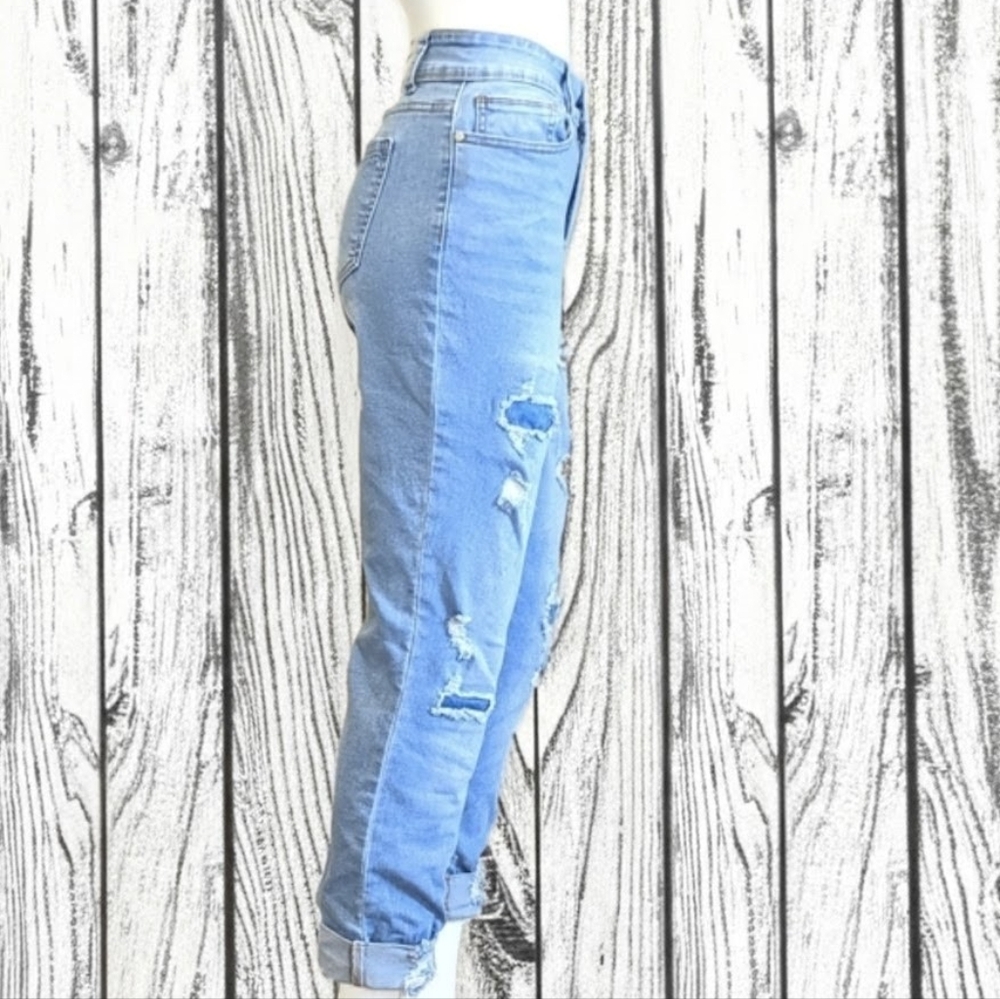Celebrity Ace Light Blue  Distressed Jeans(Jr's 15, Women's 14) - Picture 3 of 9